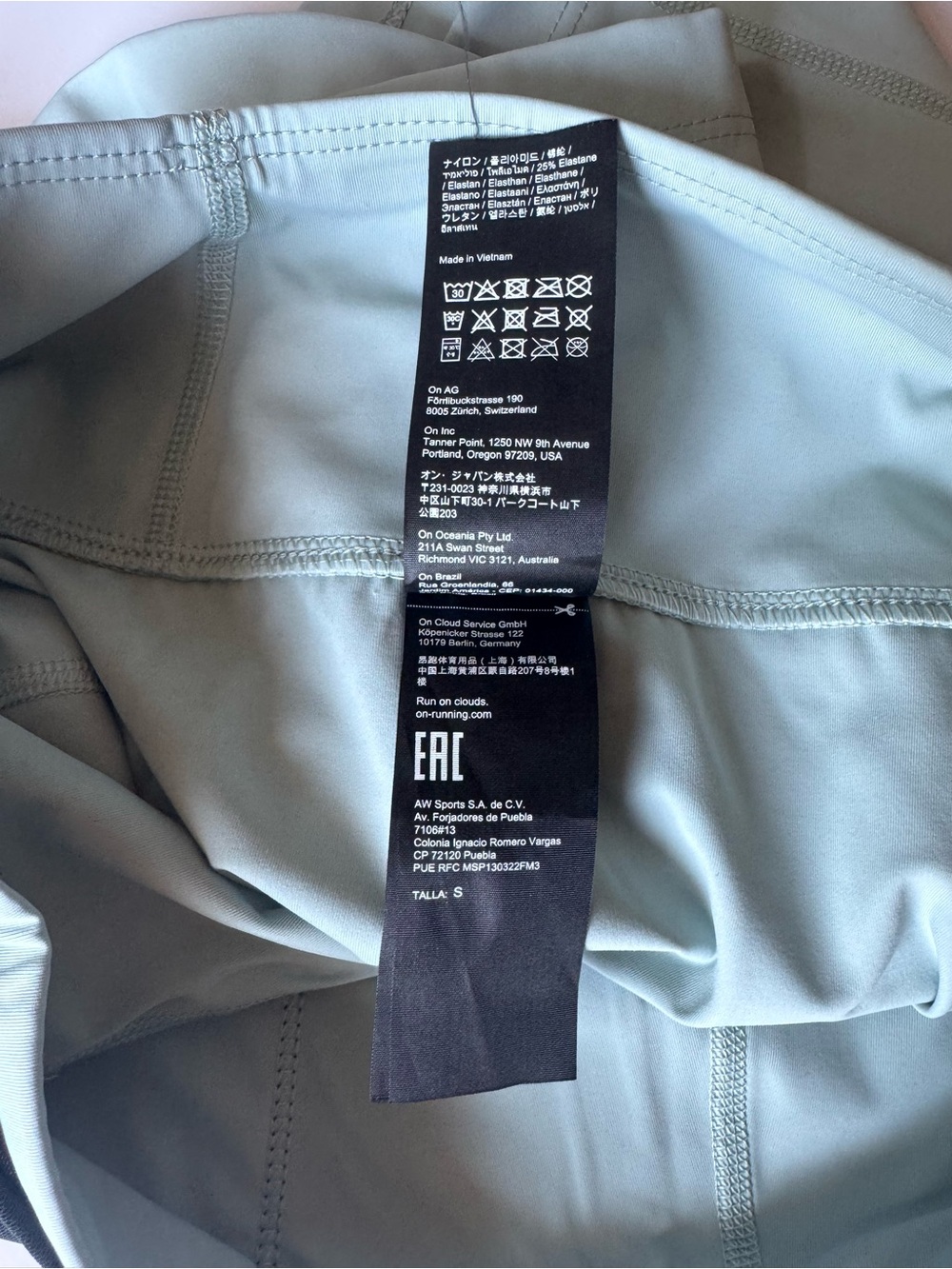 On Sprinter 5” Running Shorts Women's Size S Sea Blue Pockets - Picture 7 of 11